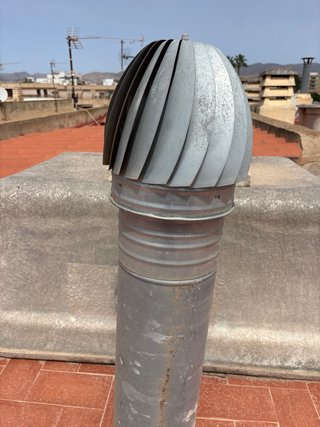 Extractor de humos giratorio para estufas leña ect