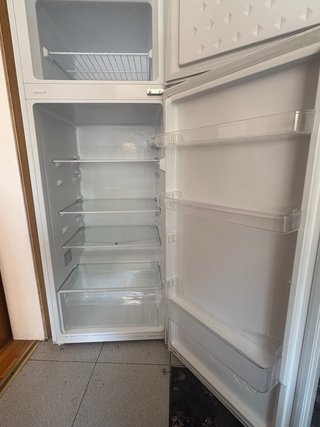 Frigorífico JOCEL con Congelador