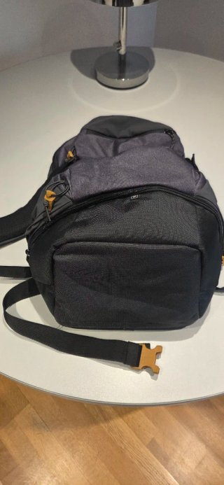Mochila Quechua 30L Negra/Gris