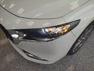 Mazda Mazda 3 2.0 e-Skyactiv-X Evolution 137 kW (186 CV)