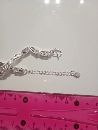 Pulsera de plata diseño floral