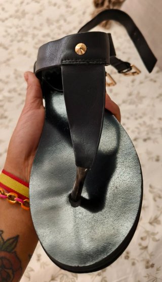 Sandalias de piel negras