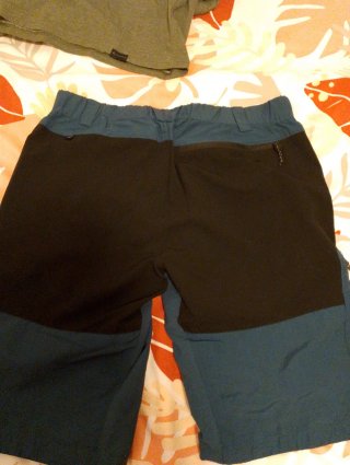 Conjunto Decathlon: Camiseta y Pantalón