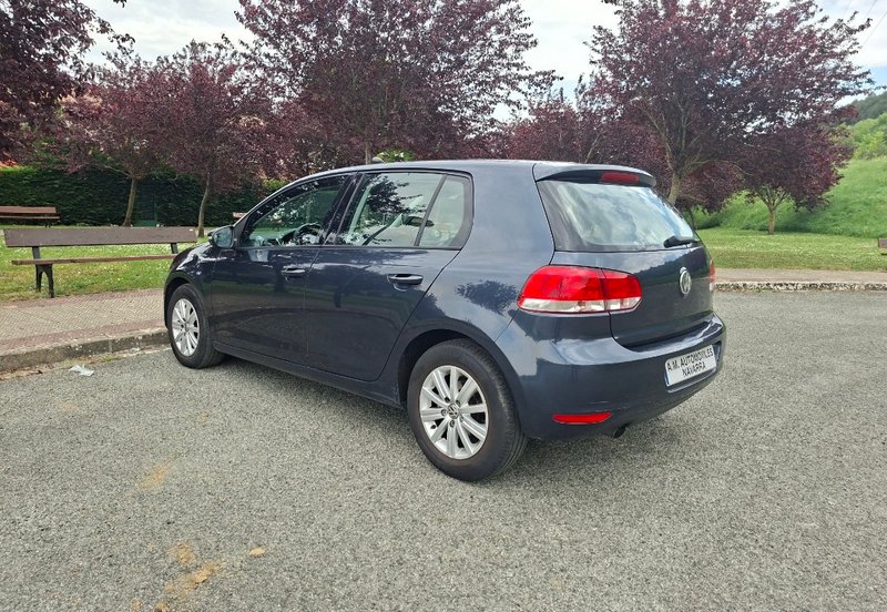 Volkswagen Golf 2010, foto 6