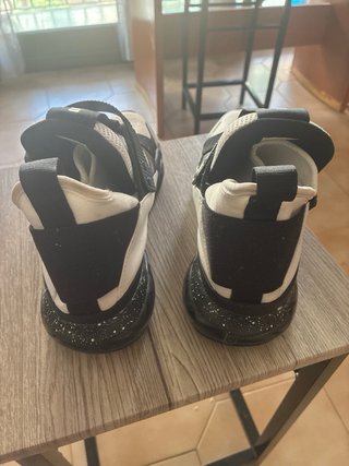 Zapatillas Puma McQ Negras y Blancas