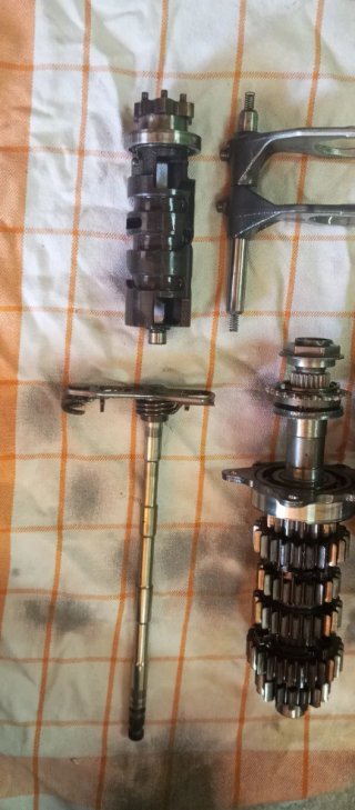 Caja de cambios Yamaha R1 2004-2006