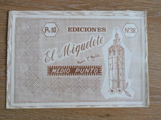 Cuaderno antiguo de bordado Medio Punto