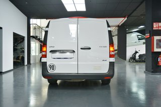 Mercedes-Benz Vito 114CDI 100kW furgón Pro larga