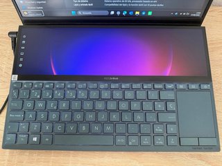 ASUS ZenBook Duo Portátil