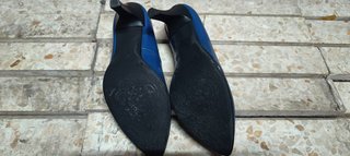 Zapatos Payma de salón azul marino de piel – Tacón