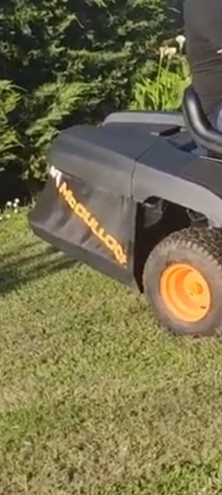 Tractor cortacésped McCulloch