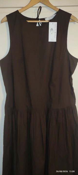 Vestido marrón
