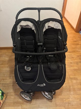 Silla Gemelar City Mini Negra