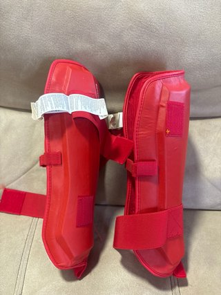 Espinilleras y patucos Kickboxing Adulto