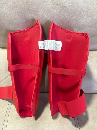 Espinilleras y patucos Kickboxing Adulto