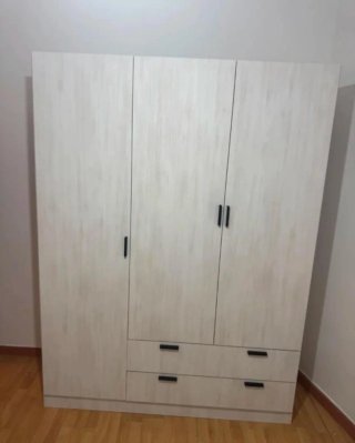 Armadi, ripostigli, ripostigli