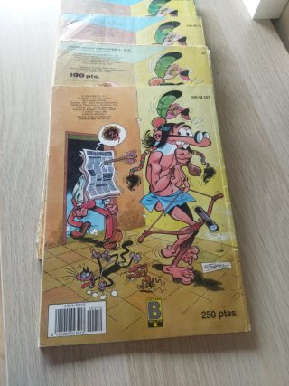 Comic tebeos de Mortadelo y Filemón.