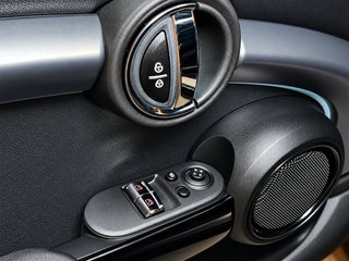 MINI Cooper SE eléctrico -- ¡¡ Muy equipado !!
