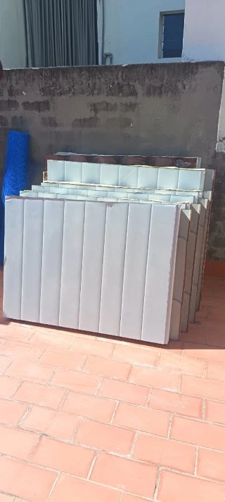 Panel sándwich aislante