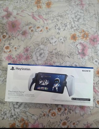 PlayStation Portal Remote Player PS5 Pari al Nuovo