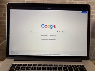 MacBook Pro 15” i7 16GB RAM 256GB SSD