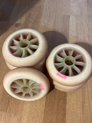 Ruedas patines 110mm blancas