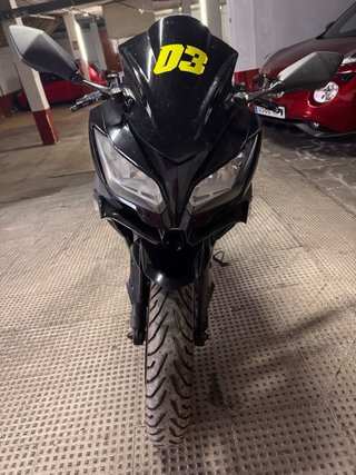 Kawasaki Ninja 300 Negra A2