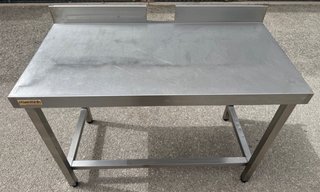 Mesa de trabajo en acero inoxidable