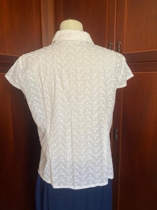 Blusa blanca bordada Xufang Dress talla 50