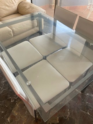 Comedor moderno minimalista mesa y 4 sillas