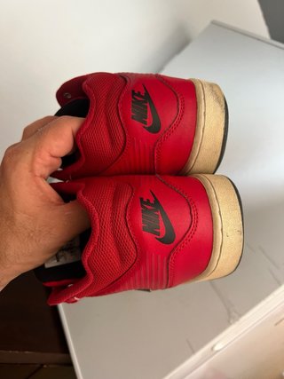 Nike Air Zapatillas Rojas y Negras