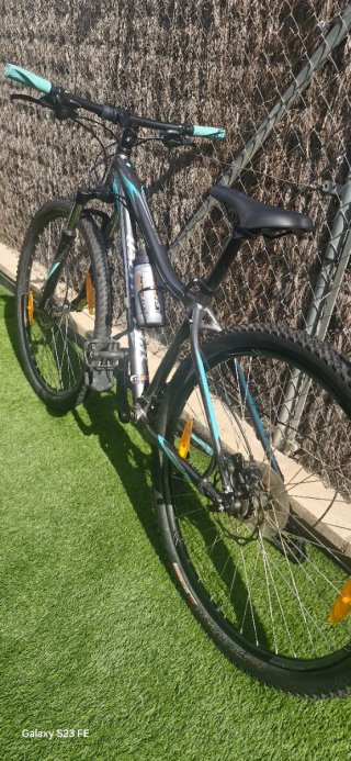 Bicicleta MTB Especialized (Mujer) Gris/Turquesa