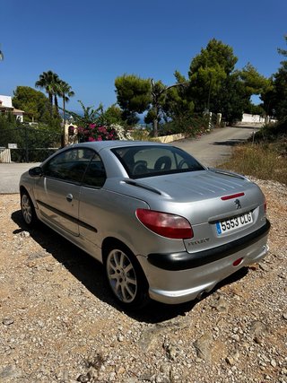Peugeot 206cc 2.0i 2004