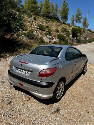 Peugeot 206cc 2.0i 2004