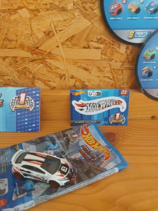 Hot Wheels Mystery Models 16 Honda Civic Type R