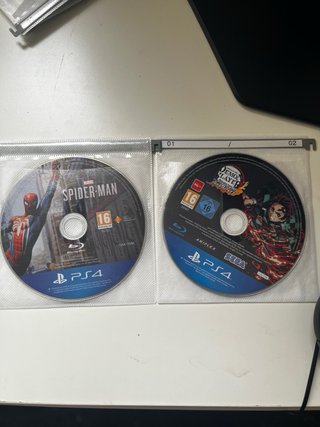 PS4 Slim + 2 Mandos + 11 Juegos