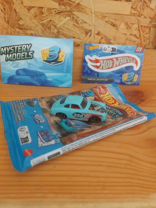Hot Wheels Mystery Models Porsche 356 Outlaw