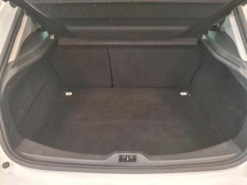 Renault Mégane 2015, foto 8