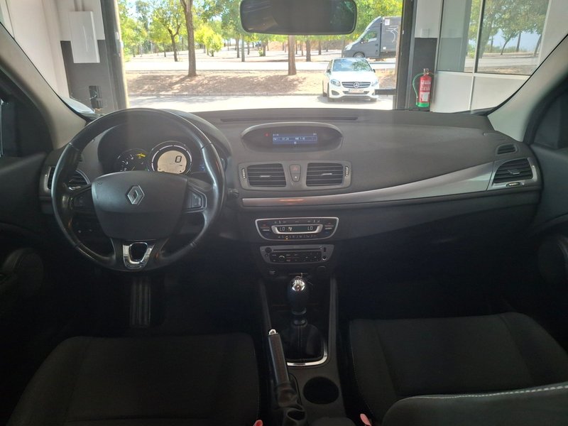 Renault Mégane 2015, foto 11