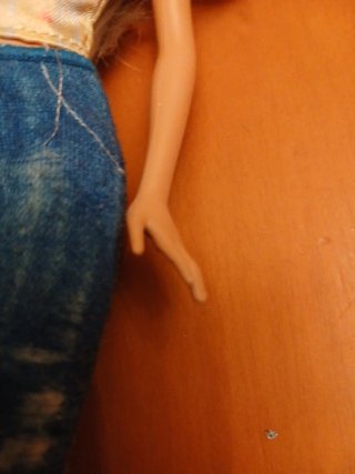 Barbie vaqueros ajustados