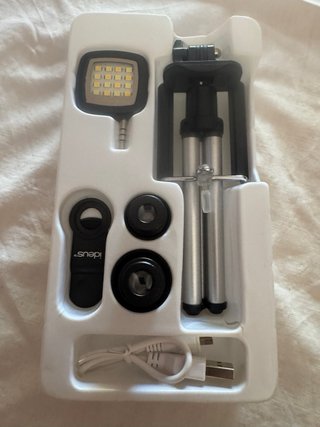 Trípode universal Ideus + accesorios para móvil
