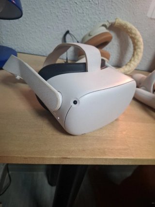 Meta Quest 2 128GB + Auriculares de Diadema