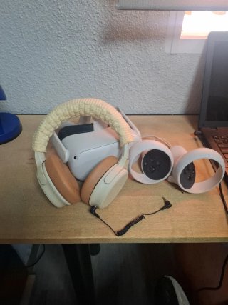 Meta Quest 2 128GB + Auriculares de Diadema