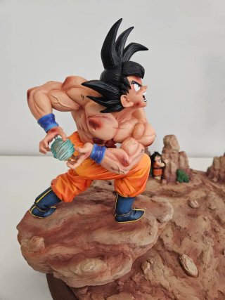 Resina Goku vs Vegeta MRC Recast