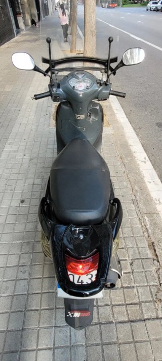 Honda PS 125 Scooter Negra