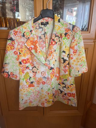 Americana CRON flores manga corta Talla M