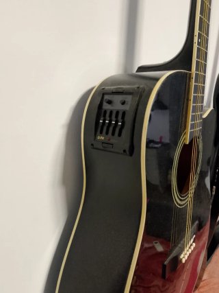 Guitarra Electroacústica Axman Negra