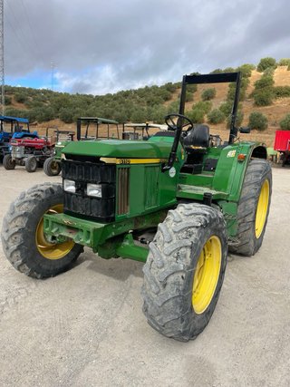 Tractor John Deere 6110