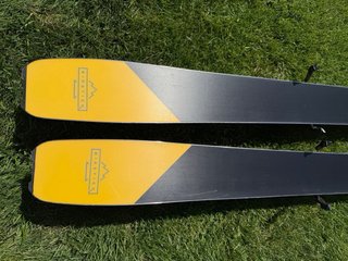 Esquís Elan Ripstick 106