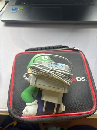 Nintendo 2DS Negra y Azul